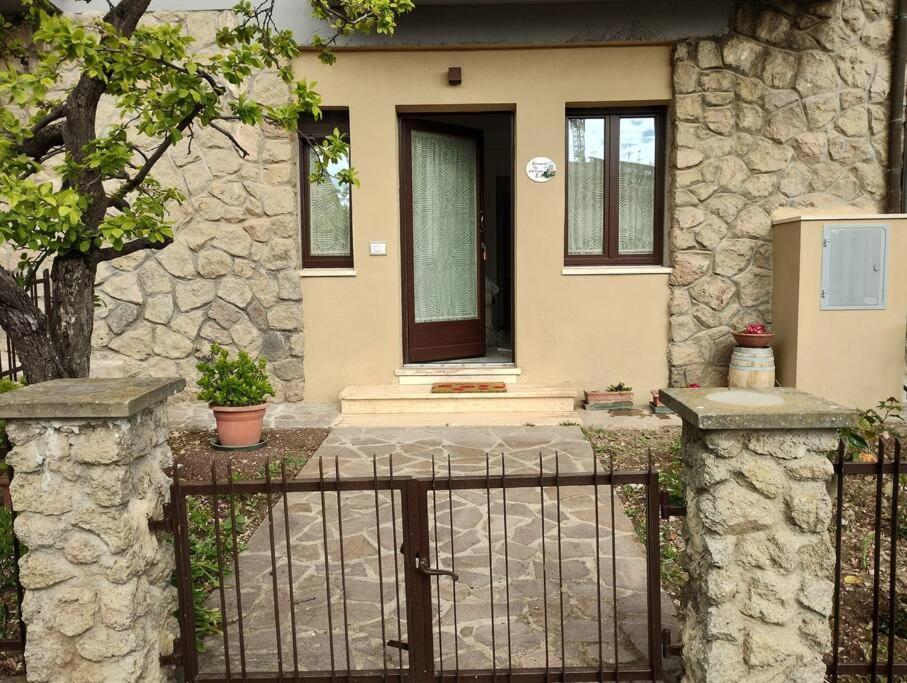 La Casina Di Nonna Giulia Lägenhet Castiglione dʼOrcia Exteriör bild